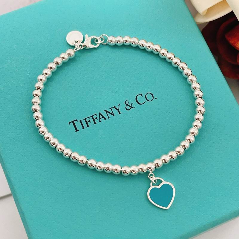 26 Tiffany Bracelet 0825